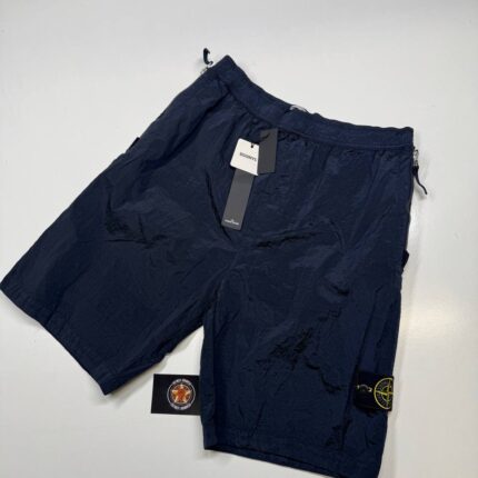 STONE ISLAND L0319 NYLON METAL IN ECONYL® REGENERATED NYLON SHORTS IN NAVY