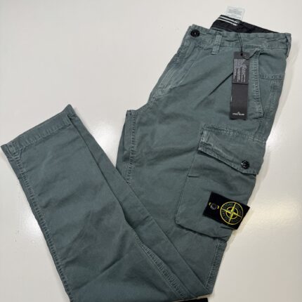 STONE ISLAND 318WA Cargo pants in brushed cotton canvas. 

W28”