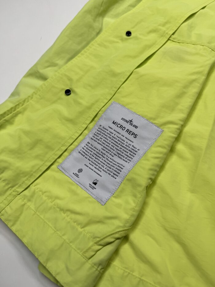 STONE ISLAND 41022 MICRO REPS JACKET IN BRIGHT GREEN - Image 10