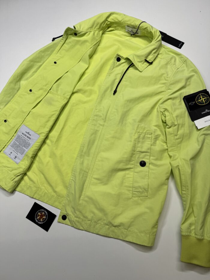 STONE ISLAND 41022 MICRO REPS JACKET IN BRIGHT GREEN - Image 11