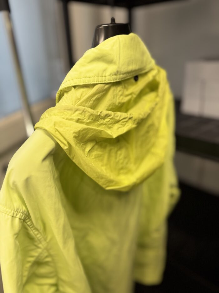 STONE ISLAND 41022 MICRO REPS JACKET IN BRIGHT GREEN - Image 4