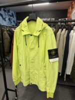 STONE ISLAND 41022 MICRO REPS JACKET IN BRIGHT GREEN - Image 2