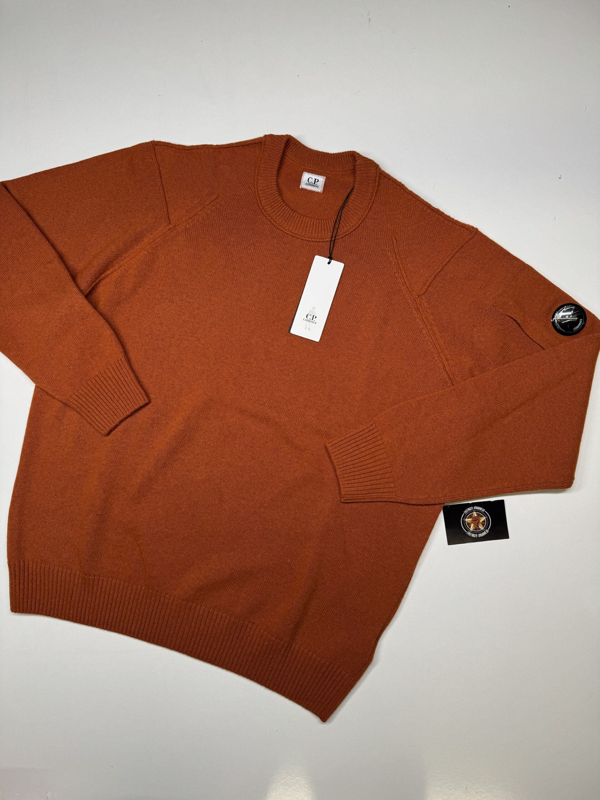 img_7471 C.P. Company Knitwear crew neck lambswool pull over in Orange XXL / 26” P2P - Image 1