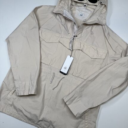 CP COMPANY 343A Ba-Tic Goggle Anorak in ivory - Size 54 / XXL / p2p 26”