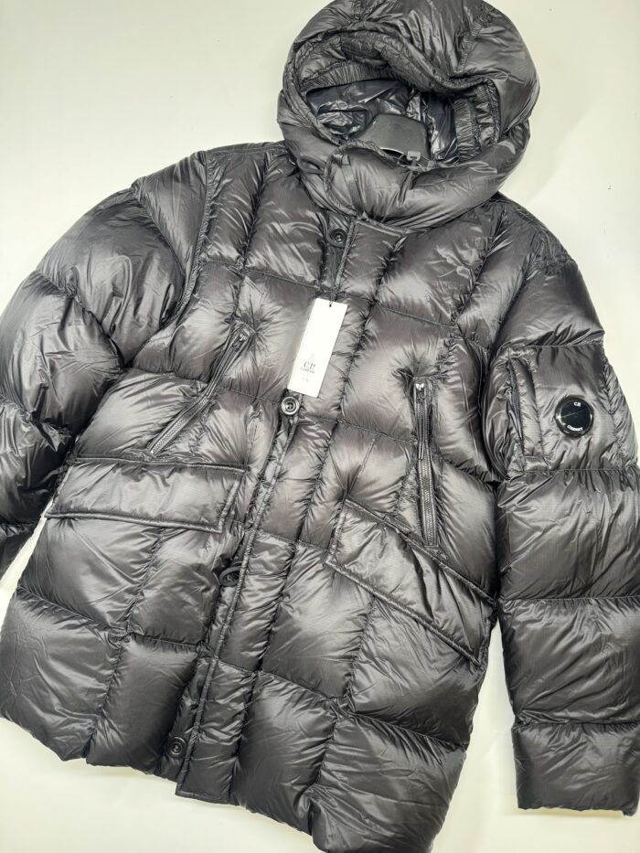 CP Company 193A  DD Shell Down Jacket in black     -     Size 50 / Large  / p2p 24” - Image 1