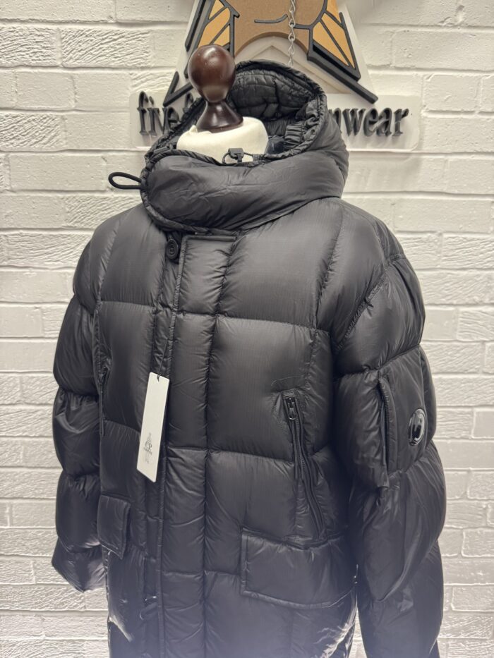 CP Company 193A  DD Shell Down Jacket in black     -     Size 50 / Large  / p2p 24” - Image 6