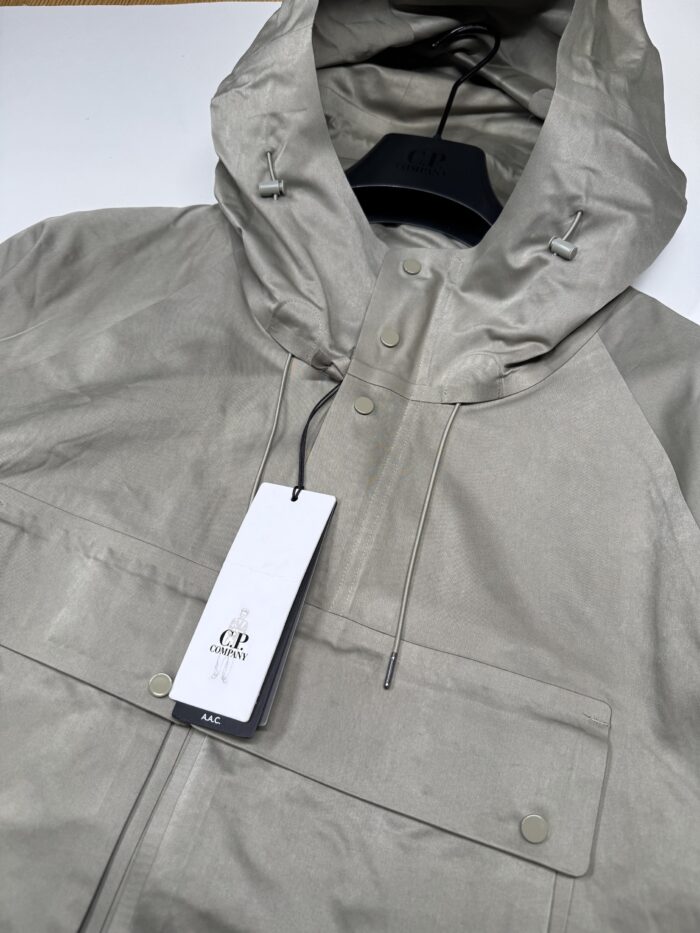 CP Company 011A Metropolis Series A.A.C. Hooded Jacket

Size 58 / XXXXL / p2p 27” - Image 3