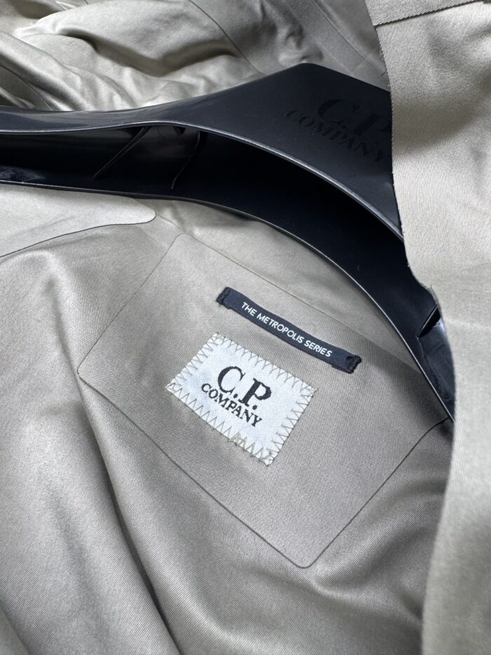CP Company 011A Metropolis Series A.A.C. Hooded Jacket

Size 58 / XXXXL / p2p 27” - Image 5