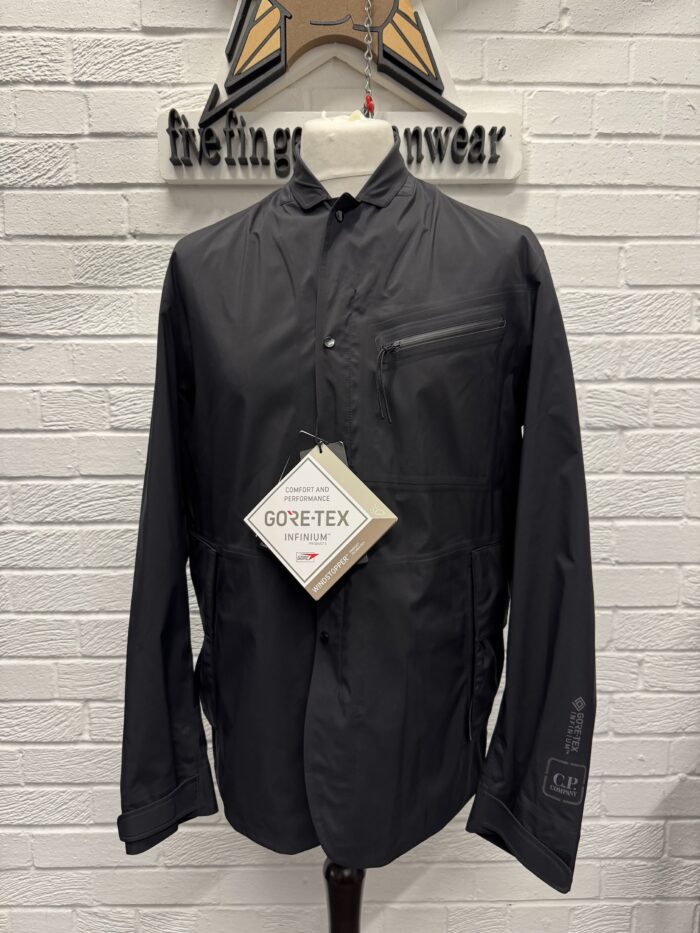 CP Company 010A Goretex Infinium Mixed Blazer Jacket. Size 50 / Large.     / p2p 23” outer - Image 6