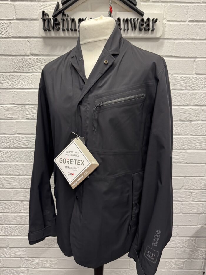 CP Company 010A Goretex Infinium Mixed Blazer Jacket. Size 50 / Large.     / p2p 23” outer - Image 10