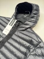 STONE ISLAND 40324 HOODED LIGHTWEIGHT DOWN JACKET IN BLACK -    XXL  / P2P 26.5” - Image 3