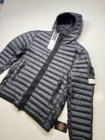 STONE ISLAND 40324 HOODED LIGHTWEIGHT DOWN JACKET IN BLACK -    XXL  / P2P 26.5” - Image 4