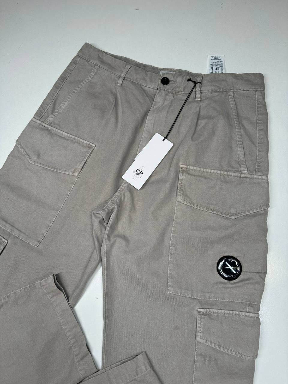 569771389_740151555779824_3909718940893528923_n CP Company 259A Cargo Pant in Vintage Army Stucture. - Image 5