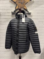 STONE ISLAND 40324 HOODED LIGHTWEIGHT DOWN JACKET IN BLACK -    XXL  / P2P 26.5” - Image 6