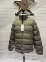 CP COMPANY 016A Chrome R Down Jacket in Vintage Khaki / 359   -    Large / 24” P2P - Image 6