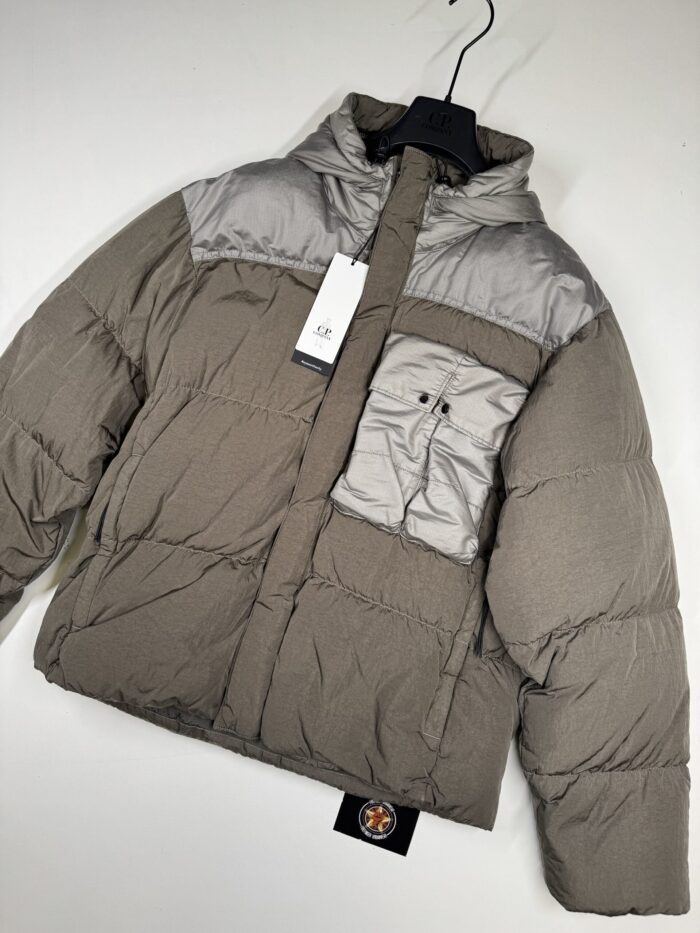 CP COMPANY 032A CHROME-R MIXED GOGGLE DOWN JACKET - GRAPE LEAF
