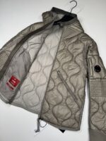 CP COMPANY 009A LINER hooded jacket with primaloft- Vintage Khaki /327    -      Medium / P2P 22” - Image 4