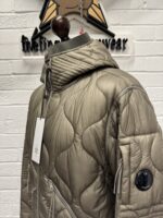 CP COMPANY 009A LINER hooded jacket with primaloft- Vintage Khaki /327    -      Medium / P2P 22” - Image 8