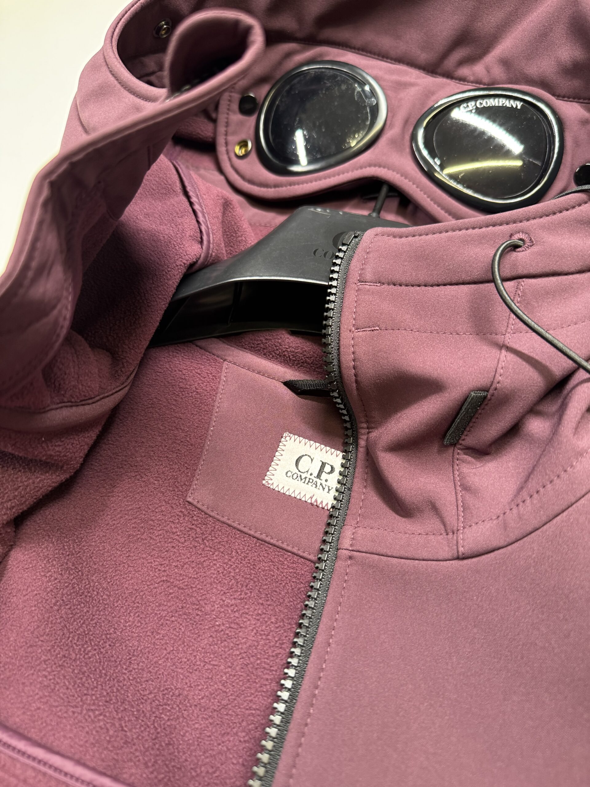 img_7654 CP Company 012A  C.P. Shell-R fleece lined Jacket in potent purple -  Large.  / P2P 22” - Image 4