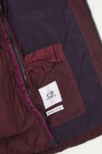 CP COMPANY 266A GOGGLE BI-TM DOWN JACKET IN POTENT PURPLE. - Image 4