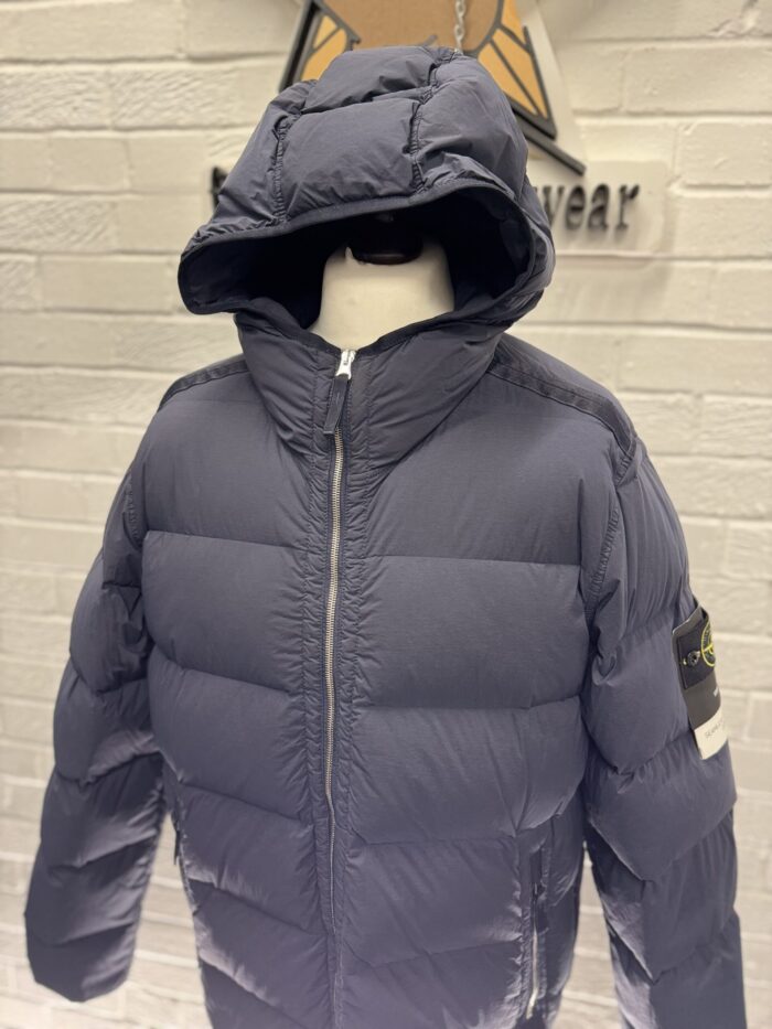 STONE ISLAND 43728 SEAMLESS TUNNEL NYLON DOWN-TC HOODED JACKET IN