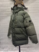 C.P. COMPANY GARMENT DYED 'NYCRA-R”DOWN LENS HOODED JACKET IN GREEN Medium / p2p 24” - Image 7