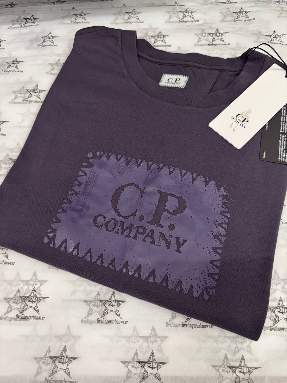 img_8417 CP COMPANY 029A 30/1 Jersey T-shirt in purple  - Large / p2p 21.5” - Image 1