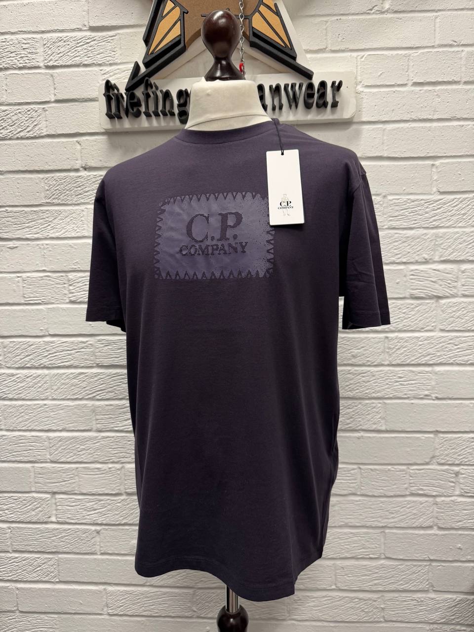 img_8418 CP COMPANY 029A 30/1 Jersey T-shirt in purple  - Large / p2p 21.5” - Image 2