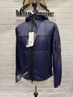 C.P. COMPANY 038A NADA SHELL LENS JACKET WITH  PRIMALOFT COLOUR: ESTATE BLUE    -  Small   / 21” P2P - Image 8