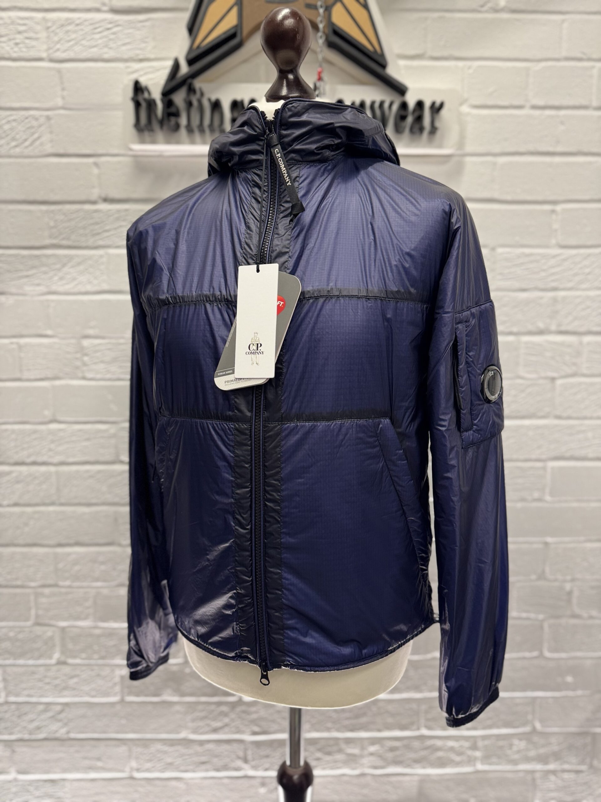 img_8703-2 C.P. COMPANY 038A NADA SHELL LENS JACKET WITH  PRIMALOFT  - Small   / 21” P2P - Image 10