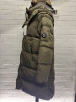 CP COMPANY 202A LENS BUTTON NYCRA-R LONG JACKET IN WALNUT BROWN - Image 10