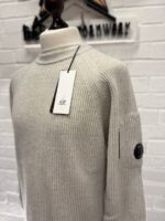 C.P. Company Knitwear ribbed crew neck lambswool GRS pull over. - XL / 23” - Image 6