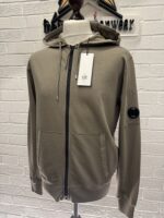 CP COMPANY 057A GARMENT DYED LIGHT FLEECE OPEN HOODED SWEATSHIRT IN WALNUT 359 - Large / P2P 23” - Image 4