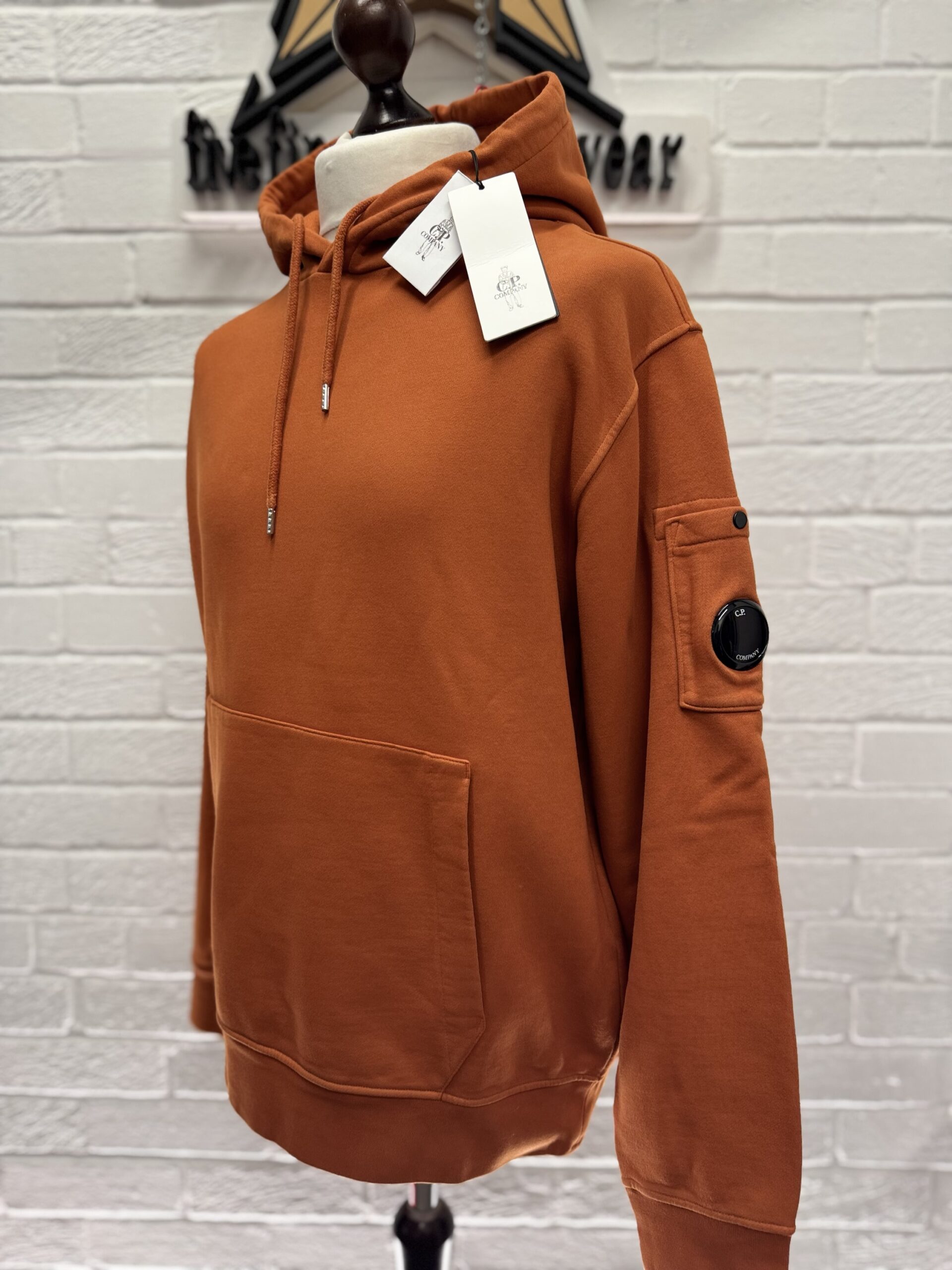 img_9107 CP Company 061A Brushed Emerized Diagonal Fleece Hoodie in Pumpkin Orange. - Image 6