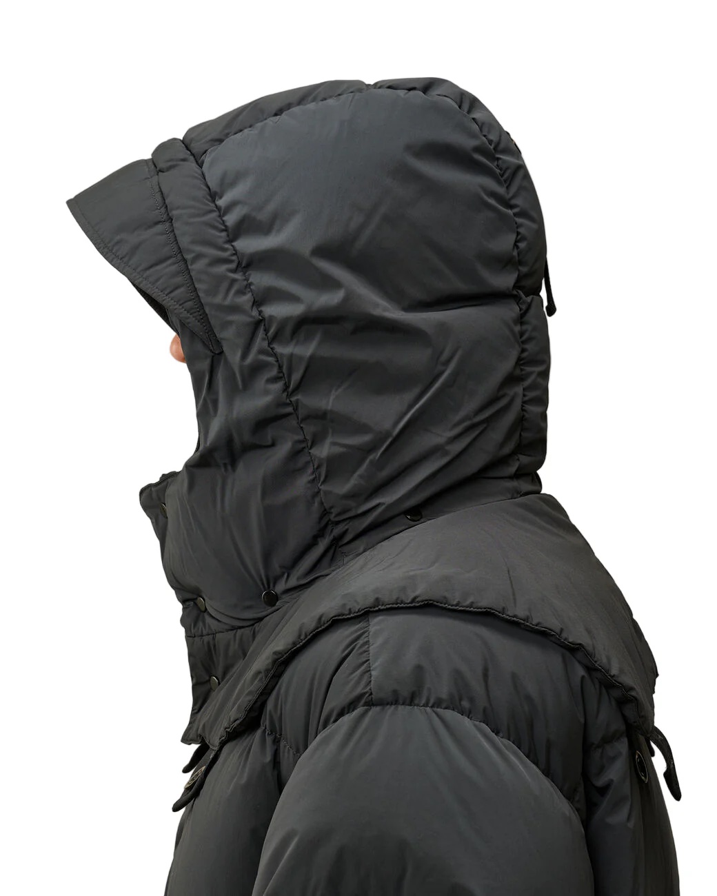 img_9120 CP COMPANY 202A LENS BUTTON NYCRA-R LONG JACKET IN BLACK SAND  - Large / 25” P2P - Image 12