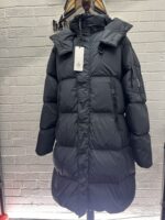 CP COMPANY 202A LENS BUTTON NYCRA-R LONG JACKET IN BLACK SAND - Image 6