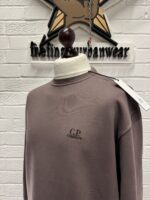 Cp Company 153A Brushed Emerized Diagonal Fleece Sweatshirt in Purple Dove Mauve. - Image 15