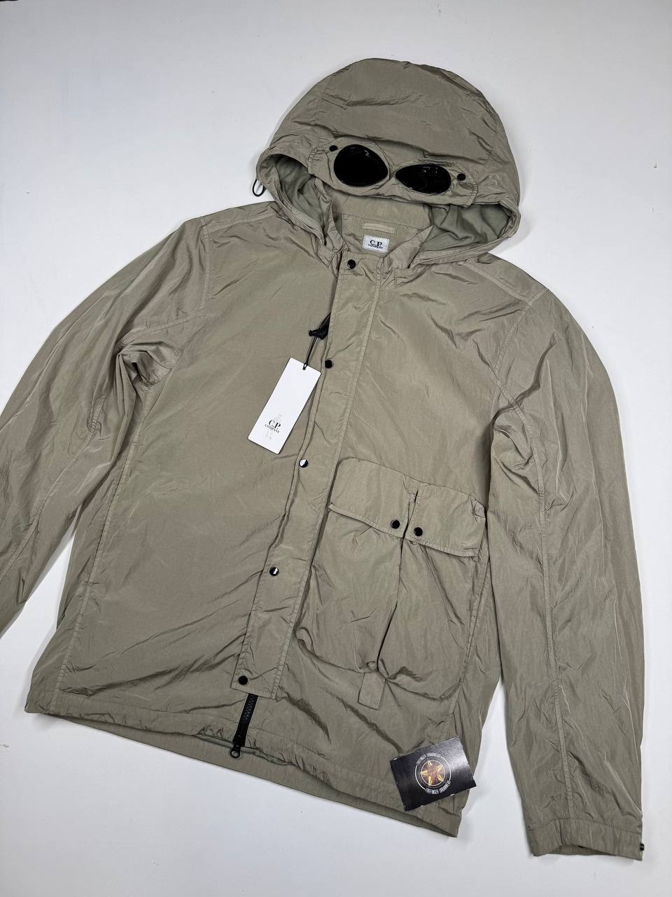 img_9735-2 CP COMPANY 029A CHROME-R HOODED LENS OVERSHIRT IN WALNUT BROWN - Medium / 22” p2p - Image 1