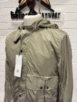 CP COMPANY 029A CHROME-R HOODED LENS OVERSHIRT IN WALNUT BROWN - Medium / 22” p2p - Image 9