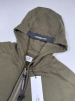 CP Company 025A Diagonal Raised Fleece Hood Open Zipped Sweatshirt in Green  - Small / 21” p2p - Image 2