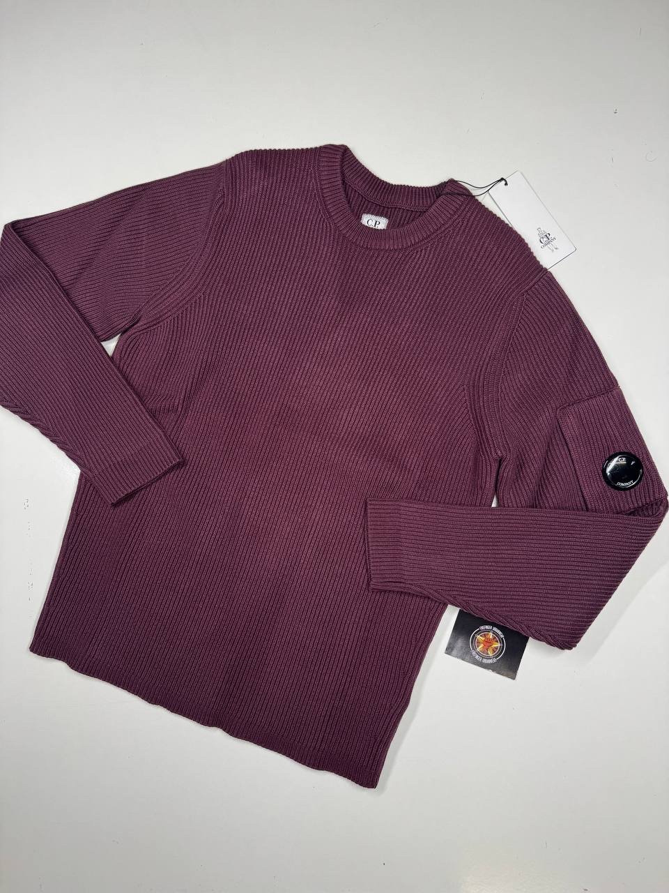 img_9923 C.P. Company 044A Wool crew neck full rib pull over in potent purple - Large / P2P 22” - Image 1