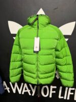 CP COMPANY 027A Chrome R Down Goggle Jacket in Classic Green - Image 16