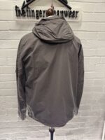 CP COMPANY 132A FLATT NYLON HOODED LENS OVERSHIRT IN BOULEVARD VIOLET. - Image 2