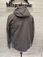 CP COMPANY 132A FLATT NYLON HOODED LENS OVERSHIRT IN BOULEVARD VIOLET. - Image 2