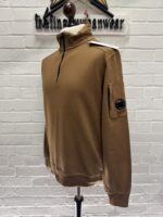 CP company 059A  Light Fleece 1/4 zip Sweatshirt in Brown - Image 6