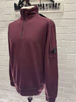 CP company 059A  Light Fleece 1/4 zip Sweatshirt in Potent Purple - Image 6