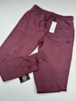 CP COMPANY 062B JOGGING PANT IN BRUSHED EMERIZED DIAGONAL FLEECE - Bordeaux/790 - Image 2