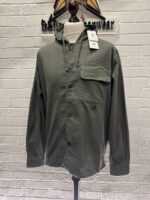 C.P. Company 162A Armored Stretch Satin Hooded Buttoned Overshirt in Grape Leaf  / 674 - Image 2
