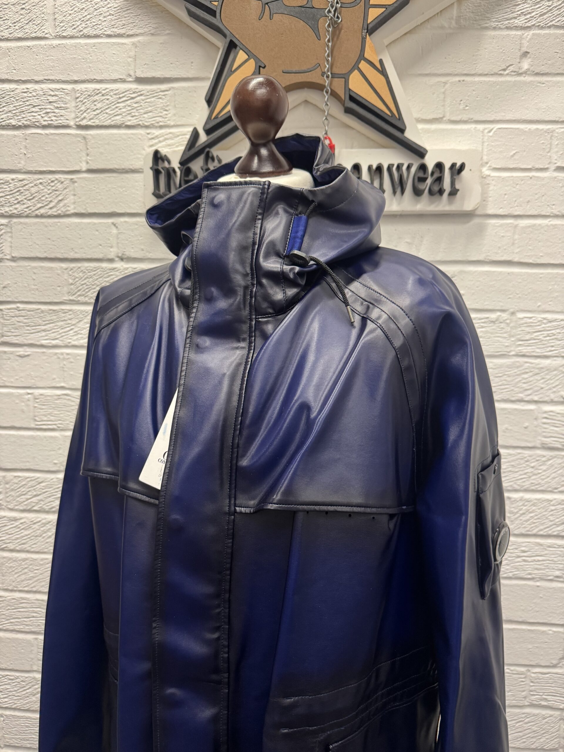 CP COMPANY 129A BI-FILM PARKA LENS JACKET IN BLUEPRINT - Large