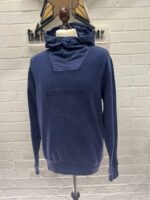CP Company 274A Brushed & Emerized Diagonal Fleece hooded Sweatshirt in Blue. - Image 2